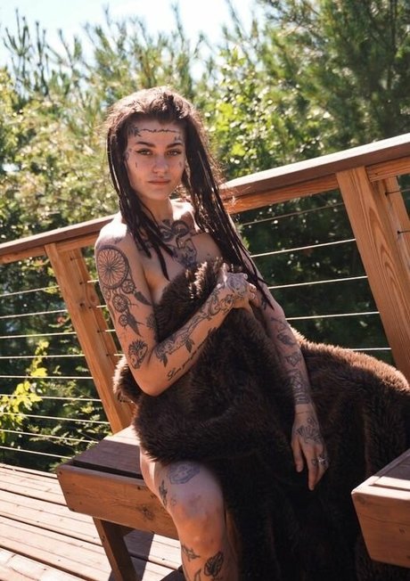 Steffiebluee model perfect picture