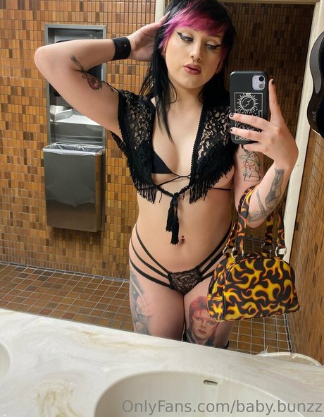 thick ass onlyfans erotic image