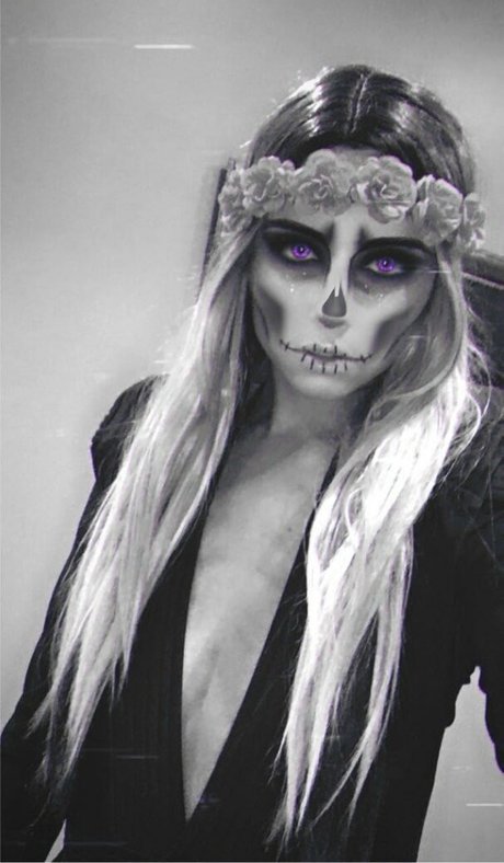 galacticgypsy28 hd model pic