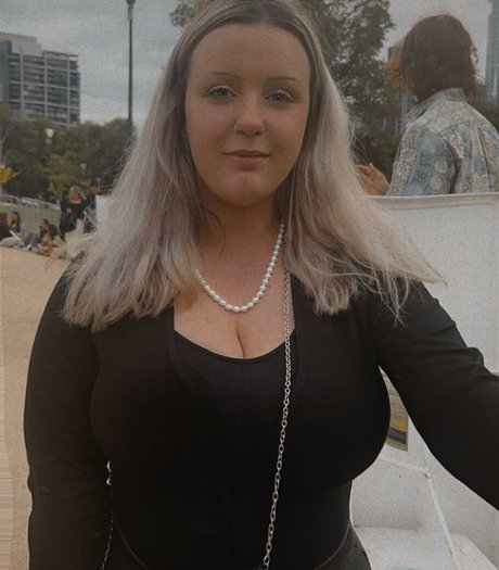 Emily J star porn pic