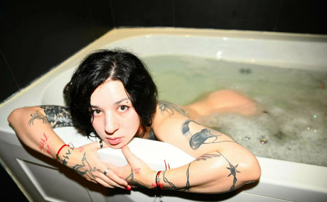 youronlyevelyn pornstar nice gallery