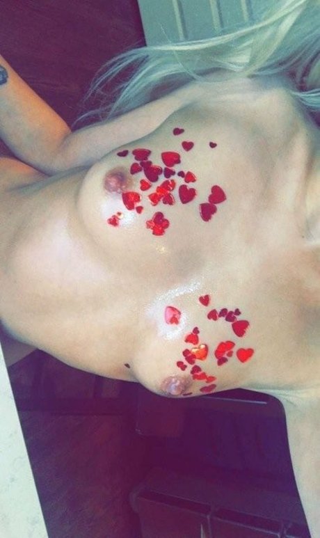 scout nude star photos