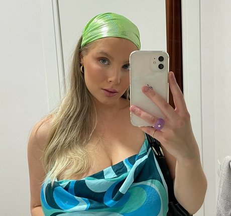 nature onlyfans naked img