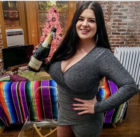 Terrisa Bukovinac nice pornstar archive