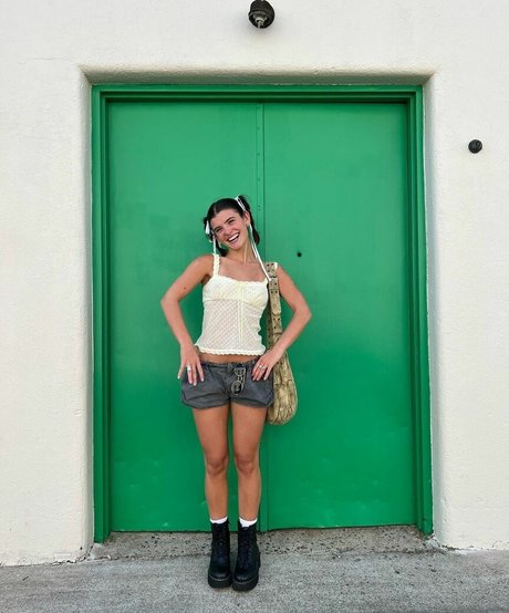 plus size onlyfans beautiful photos