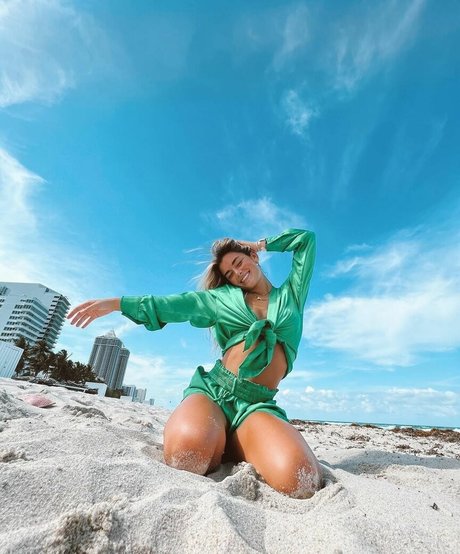 skinny anal onlyfans erotic img