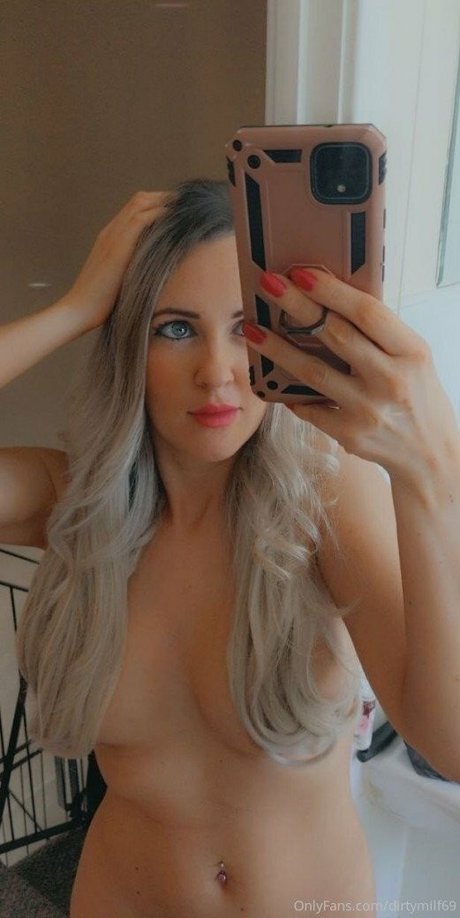 Dirtymilf69 erotic actress photo