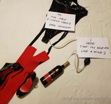 queenbelly pornstar erotic images