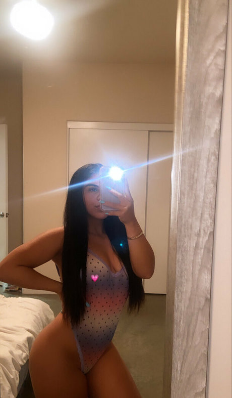 alexisbtelles pornstar hot gallery