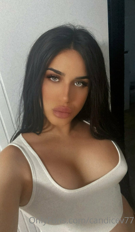 models onlyfans pornographic pics