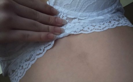 little nnata pornstar nude picture