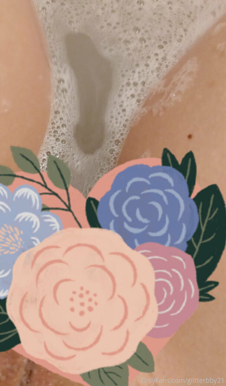 glitterbby21 free actress galleries