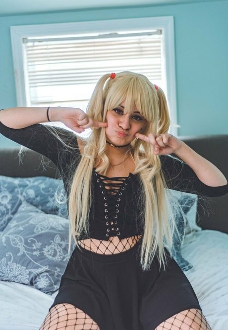 curvy shemale onlyfans hot sexy photo