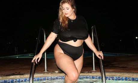 lesbian ass onlyfans best img