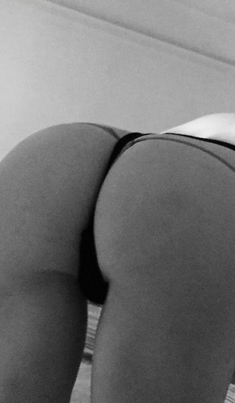 Rose Mcgowan hot model galleries