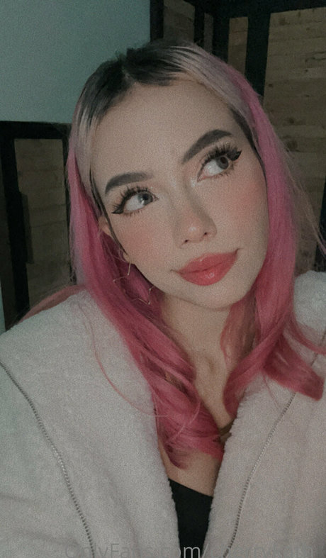 cherrykath_ erotic actress photos