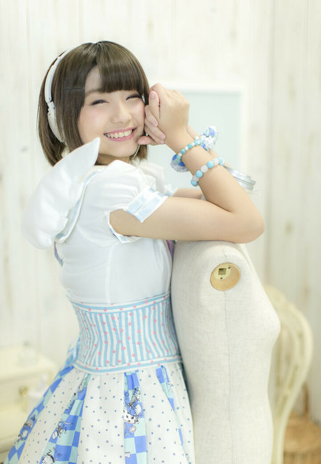 ayame apricot exclusive star archive