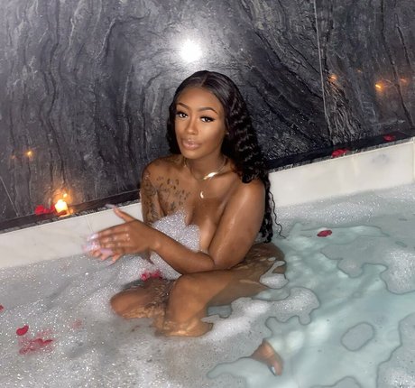 NonnieBaby high quality pornstar img