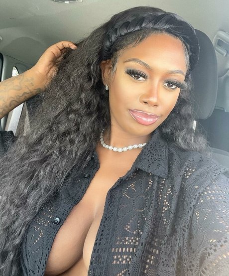 NonnieBaby pornstar pretty gallery