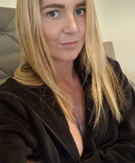 Ashley Campbell star erotic photos