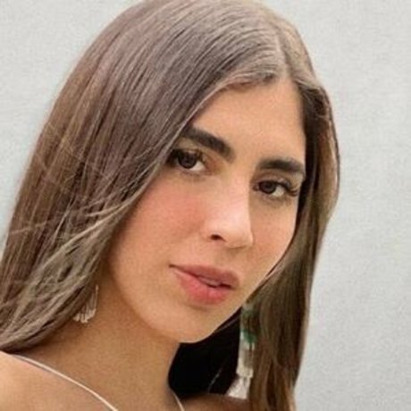 Angela Vazquez beautiful star photo