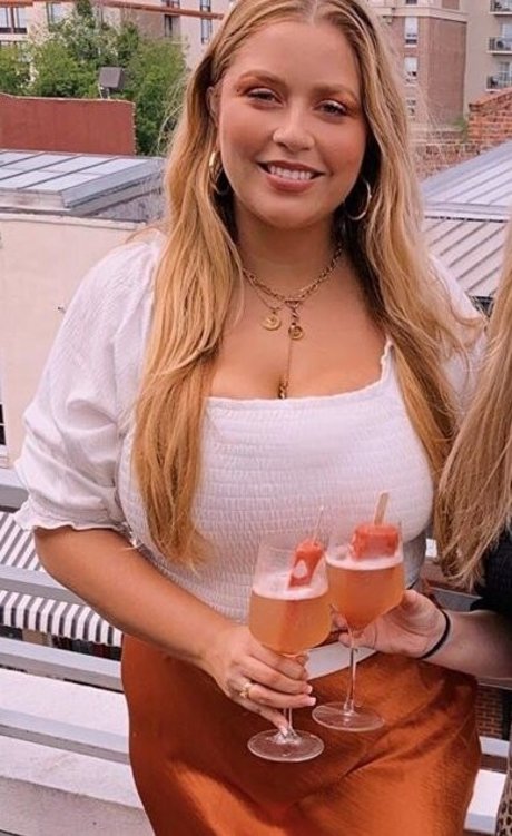 Amanda R sex star pic