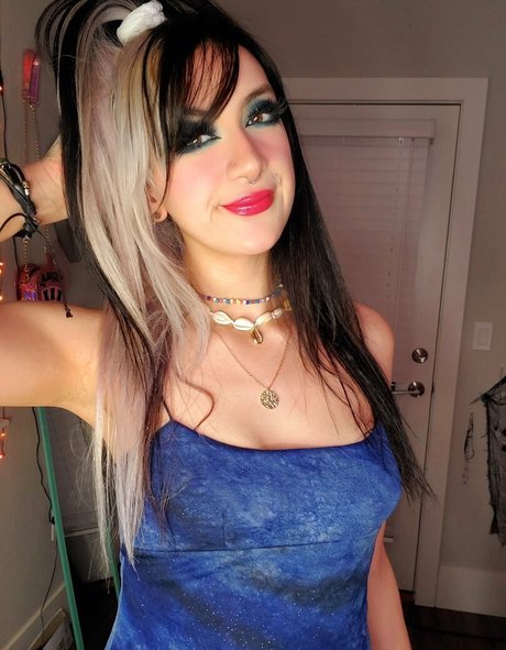 beach milf onlyfans hot pics