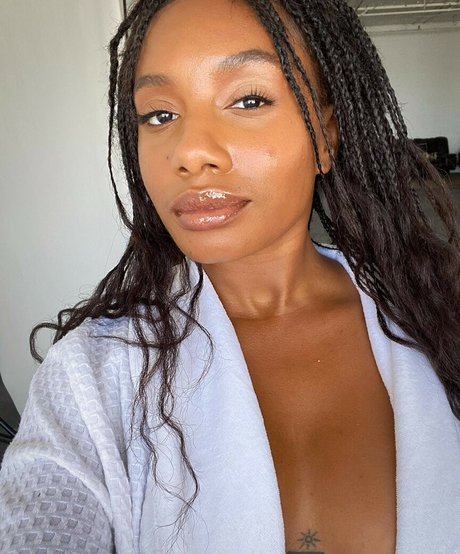 Imani Hakim pornstar beautiful pic
