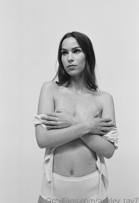 ashley tay7 sex star img