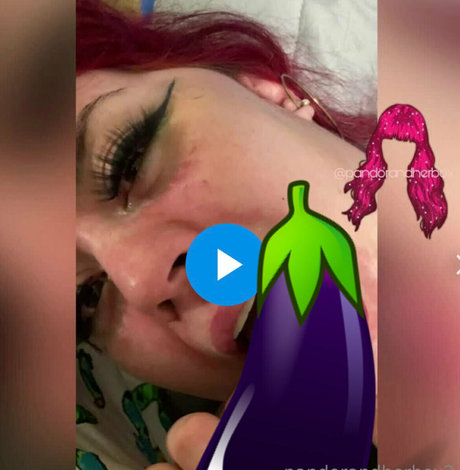 pandorandherbox2 model adult image