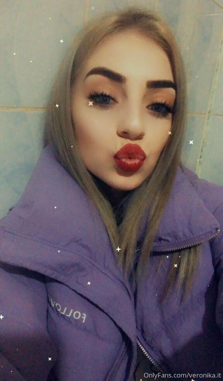 veronika it best model img