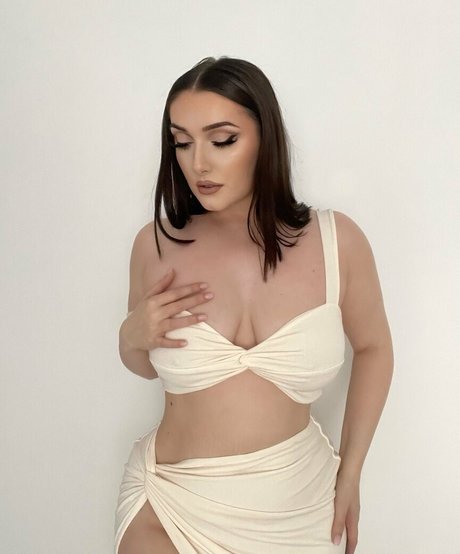 dutch onlyfans top pic