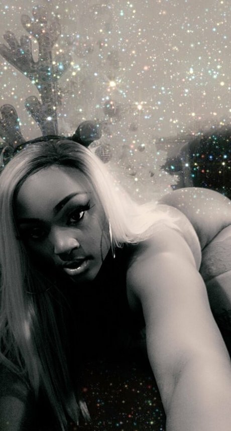 fineapple diva art actress pictures