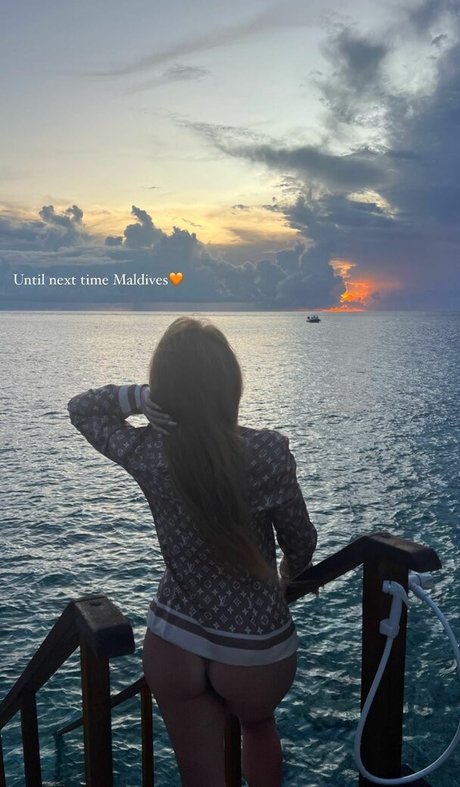 chubby mom onlyfans art naked pic