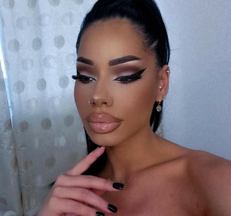 teen lingerie onlyfans pornographic pic