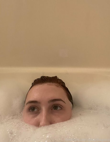 gillianfoxglove art model galleries