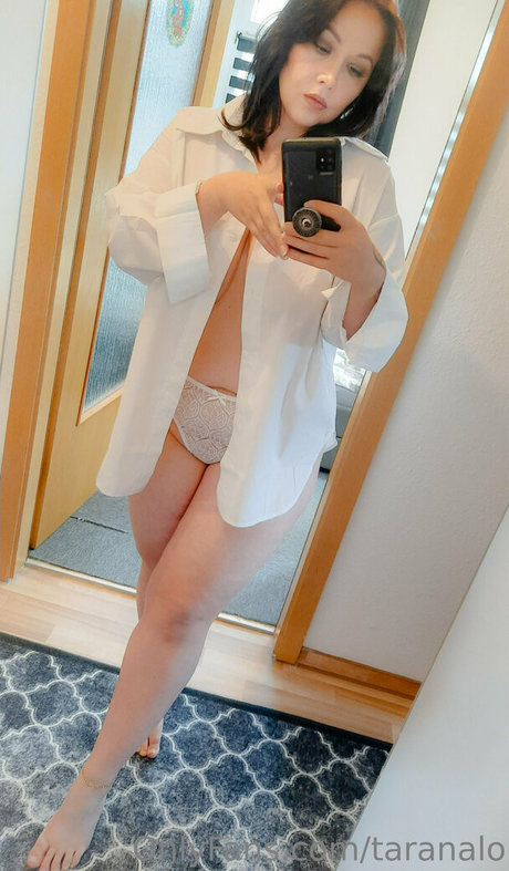 taranalo nudes pornstar photo