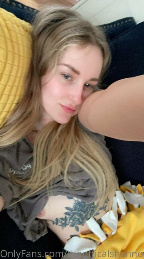 theofficalshannon3 naked actress photo