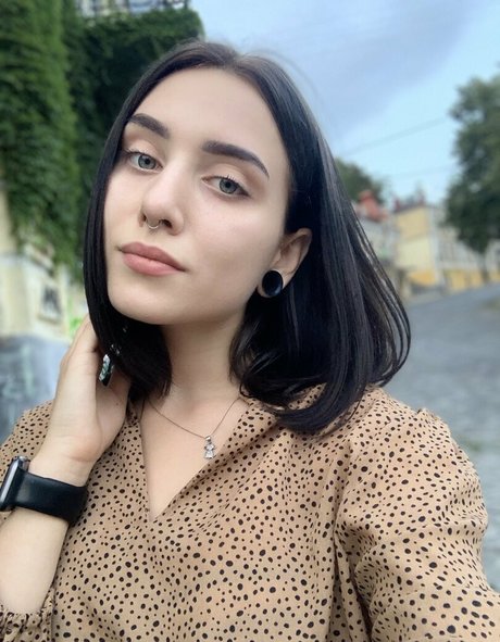 swapping onlyfans naked pictures