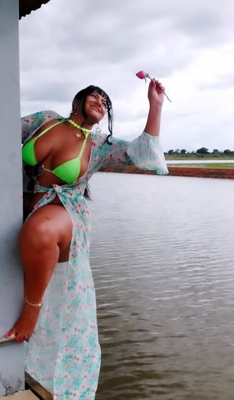 Mariabronzeada pornstar hd picture