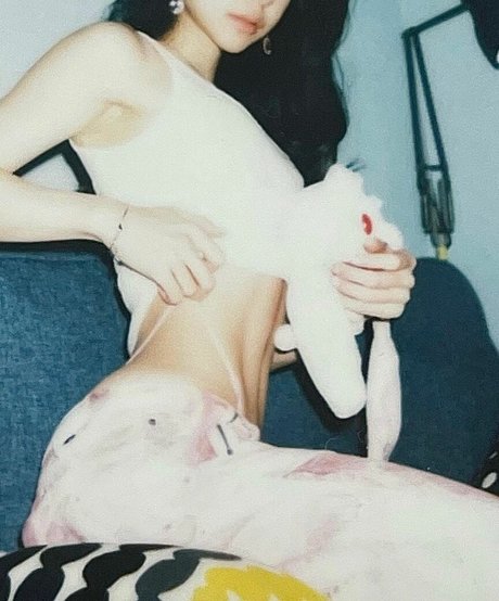 Shirliz Leee pornstar erotic pics