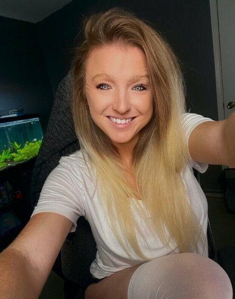 RayRachel star pretty pic