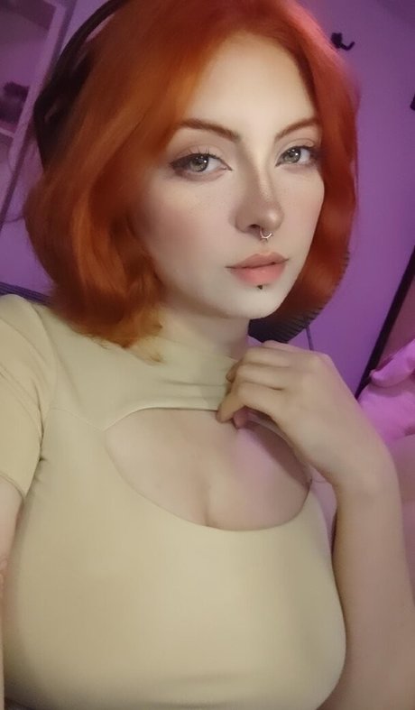 Vic Dagata model erotic pics