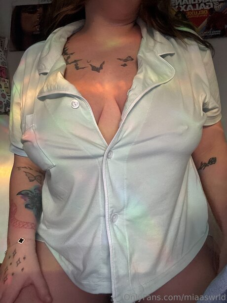 miaaswrld erotic pornstar pictures