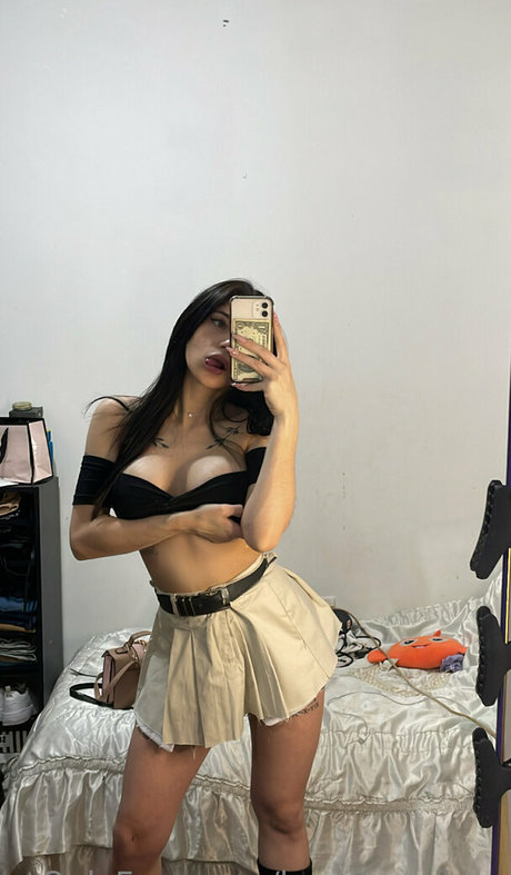 byantonellaar star nude images