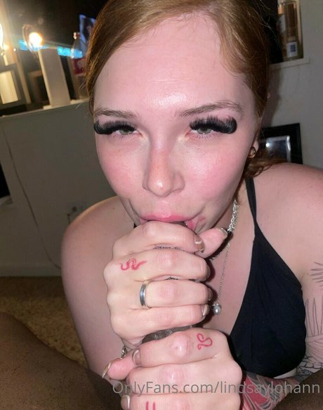 lindsaylohann pornstar nudes images