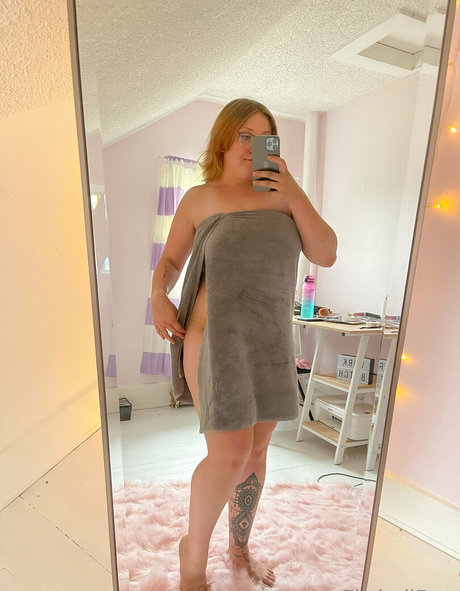 thankyoudaddy97 pornstar sexy photo