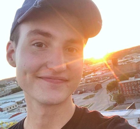 20 years old onlyfans hot xxx image