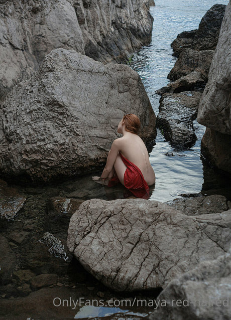 maya red haired model beautiful images
