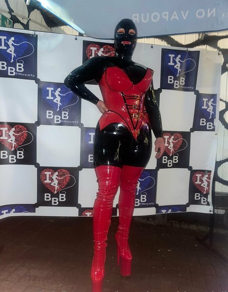 bee the rubber doll pornstar exclusive image